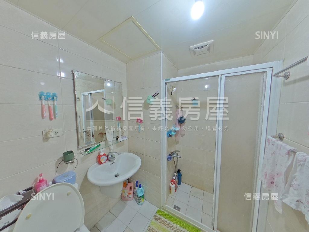 哲里雅苑•溫馨４房房屋室內格局與周邊環境