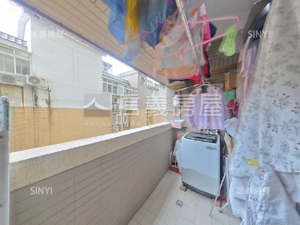 哲里雅苑•溫馨４房房屋室內格局與周邊環境