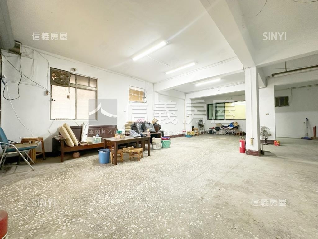 稀有公園旁活巷邊間一樓房屋室內格局與周邊環境