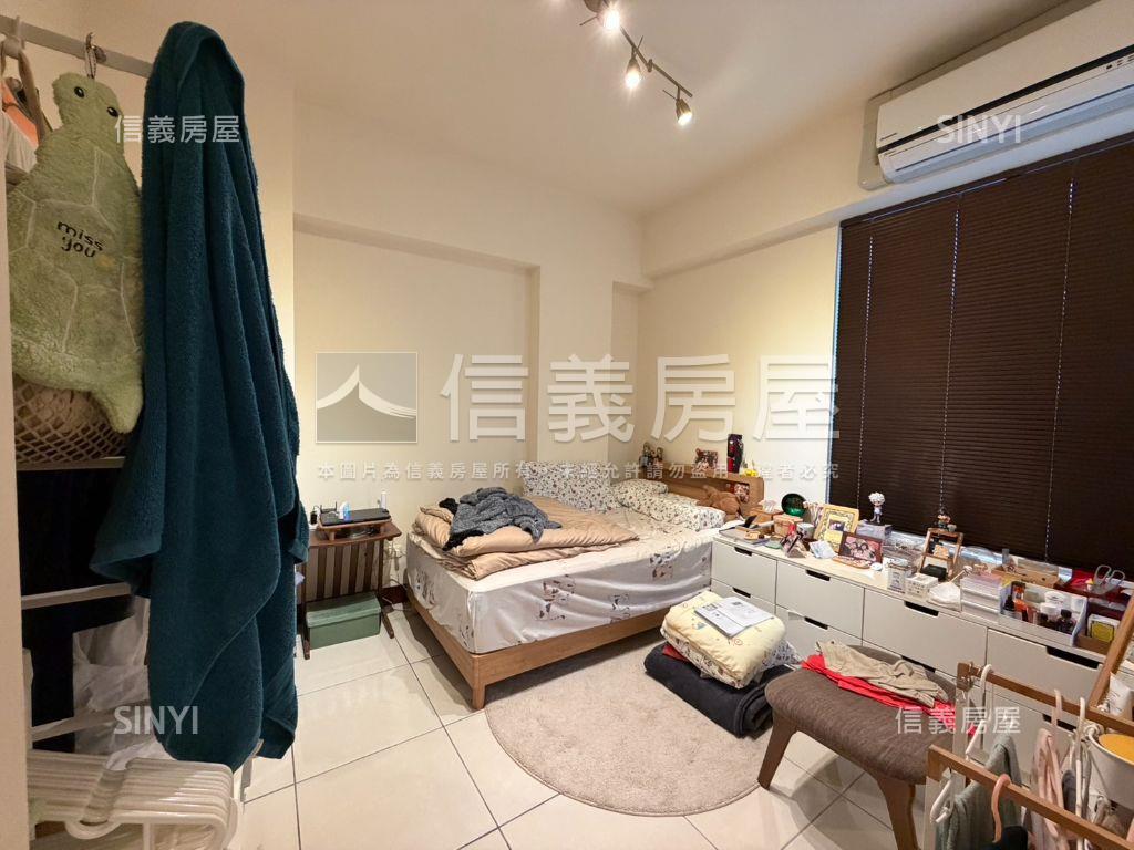 幼獅馥郁山莊車庫美別墅房屋室內格局與周邊環境
