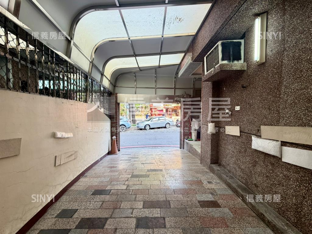 北區大地坪邊間車庫美透房屋室內格局與周邊環境