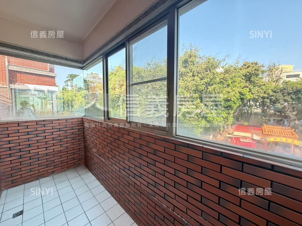 北區大地坪邊間車庫美透房屋室內格局與周邊環境