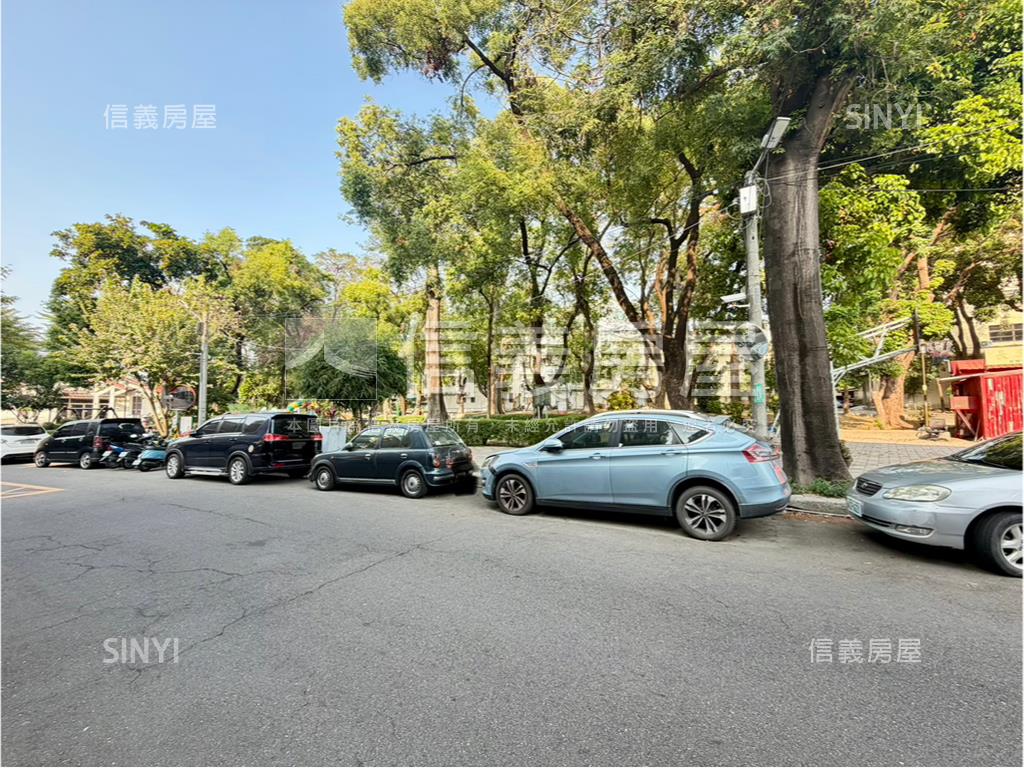 北區大地坪邊間車庫美透房屋室內格局與周邊環境