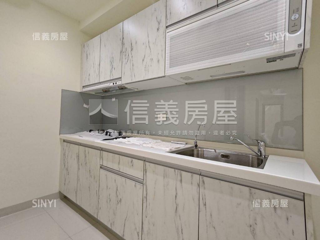 繽海典藏高樓海景三房平車房屋室內格局與周邊環境