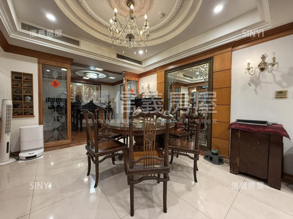 綠野山莊稀有大露臺戶房屋室內格局與周邊環境