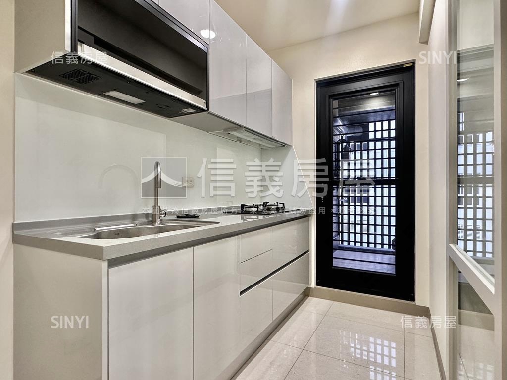 珈柏麗✨巨蛋核心臻美兩房房屋室內格局與周邊環境