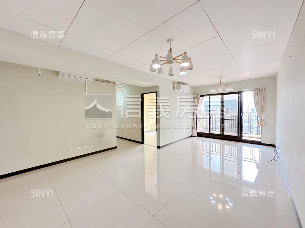 高樓景觀安和苑３房附車位房屋室內格局與周邊環境