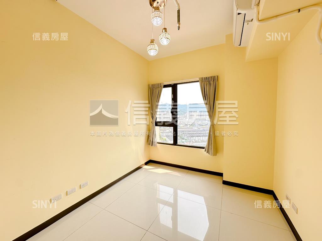 高樓景觀安和苑３房附車位房屋室內格局與周邊環境