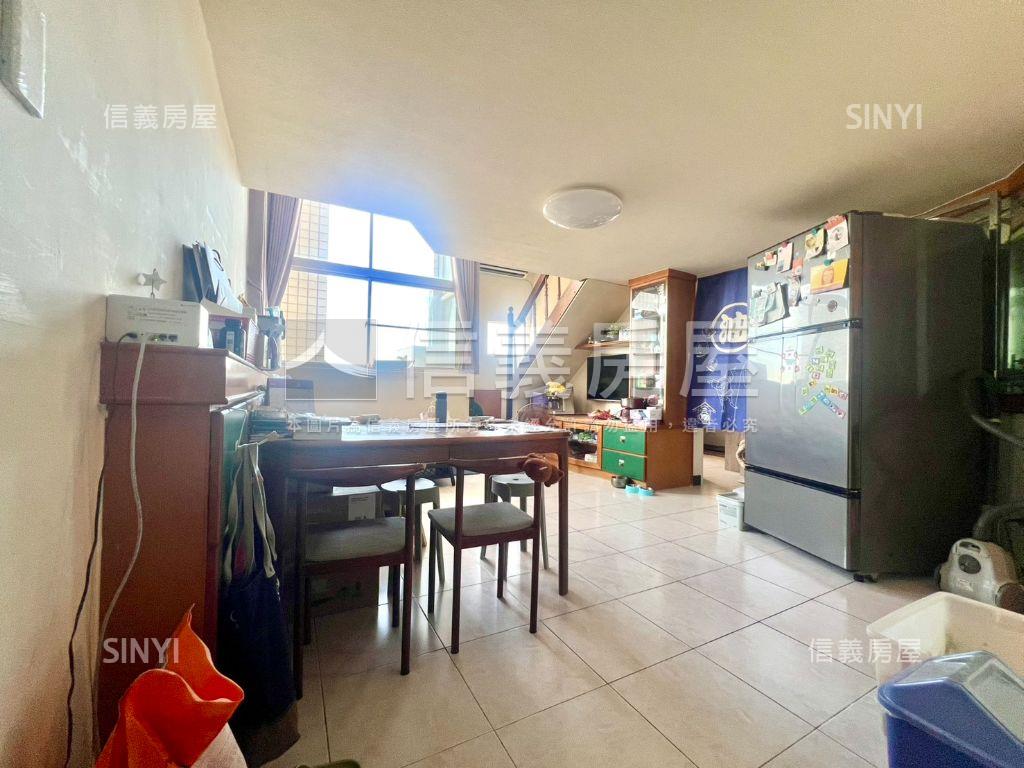 近中華路｜親民小資美居房屋室內格局與周邊環境