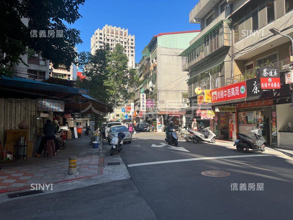 永春捷運站●人潮金店面房屋室內格局與周邊環境