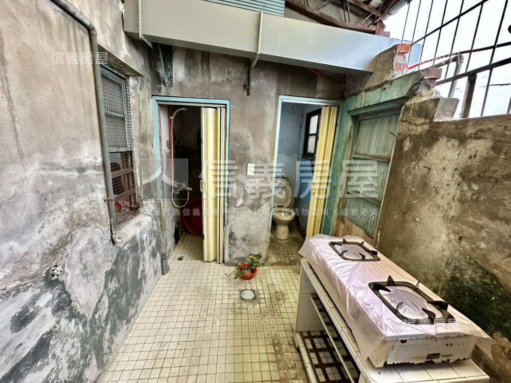 北區篤行路住二地誠意處理房屋室內格局與周邊環境