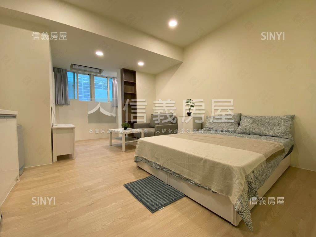 正信義路邊間頂加房屋室內格局與周邊環境