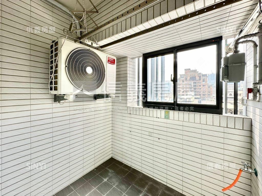 巨蛋精美‧水丰尚溫馨亮宅房屋室內格局與周邊環境