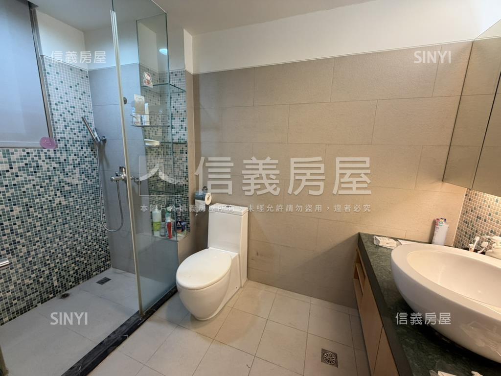 民生社區經典大空間頂加房屋室內格局與周邊環境