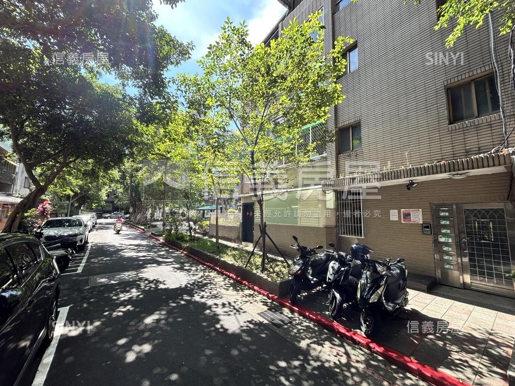 民生社區經典大空間頂加房屋室內格局與周邊環境