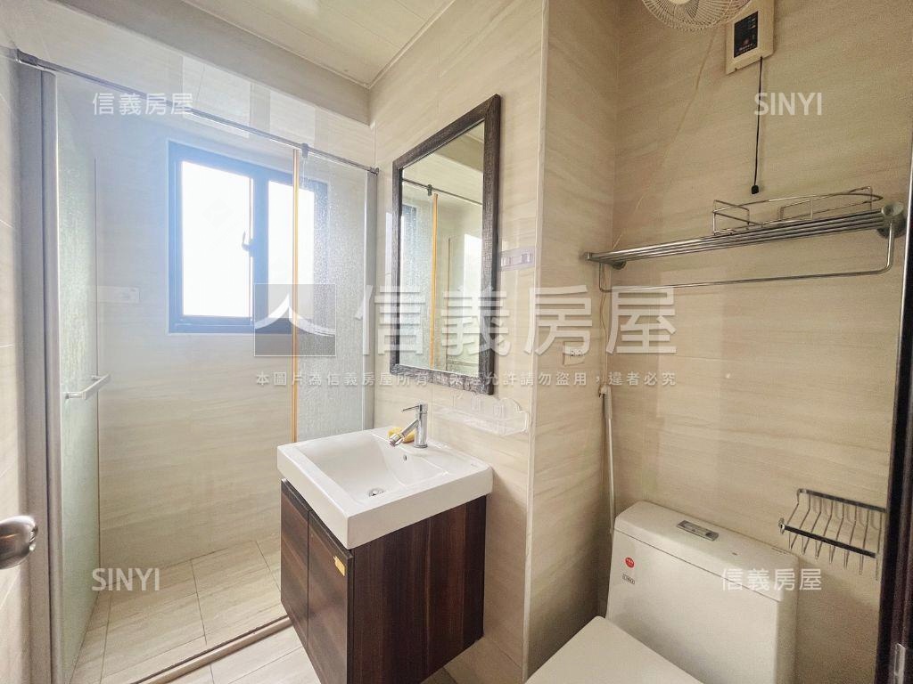 美麗光年２房平車房屋室內格局與周邊環境