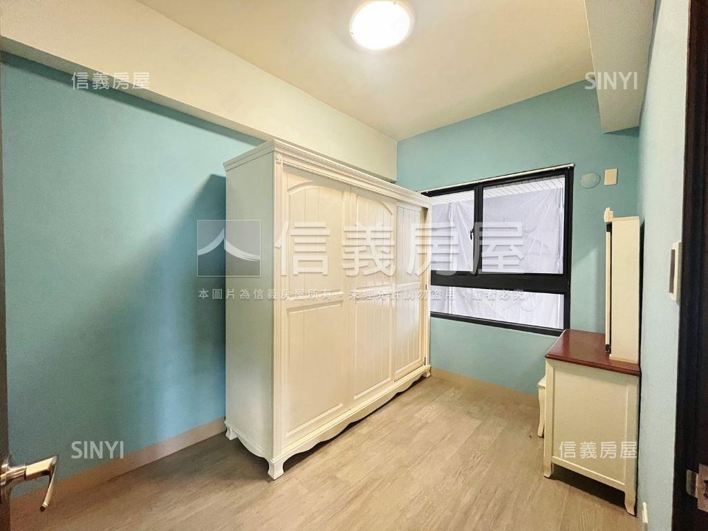 美麗光年２房平車房屋室內格局與周邊環境