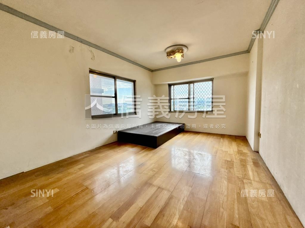 湖口近交流道採光屋房屋室內格局與周邊環境