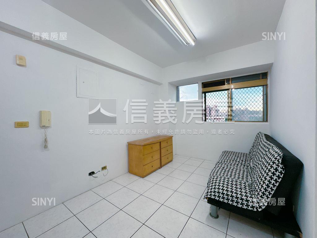 泰隆新都景觀二房房屋室內格局與周邊環境