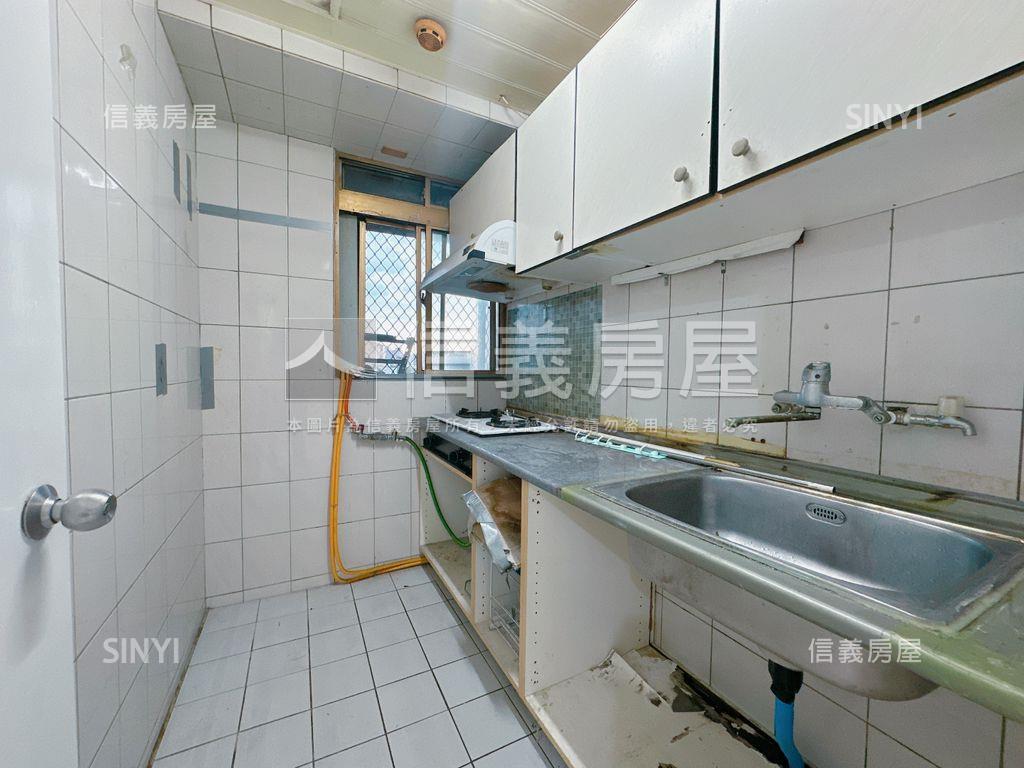 泰隆新都景觀二房房屋室內格局與周邊環境