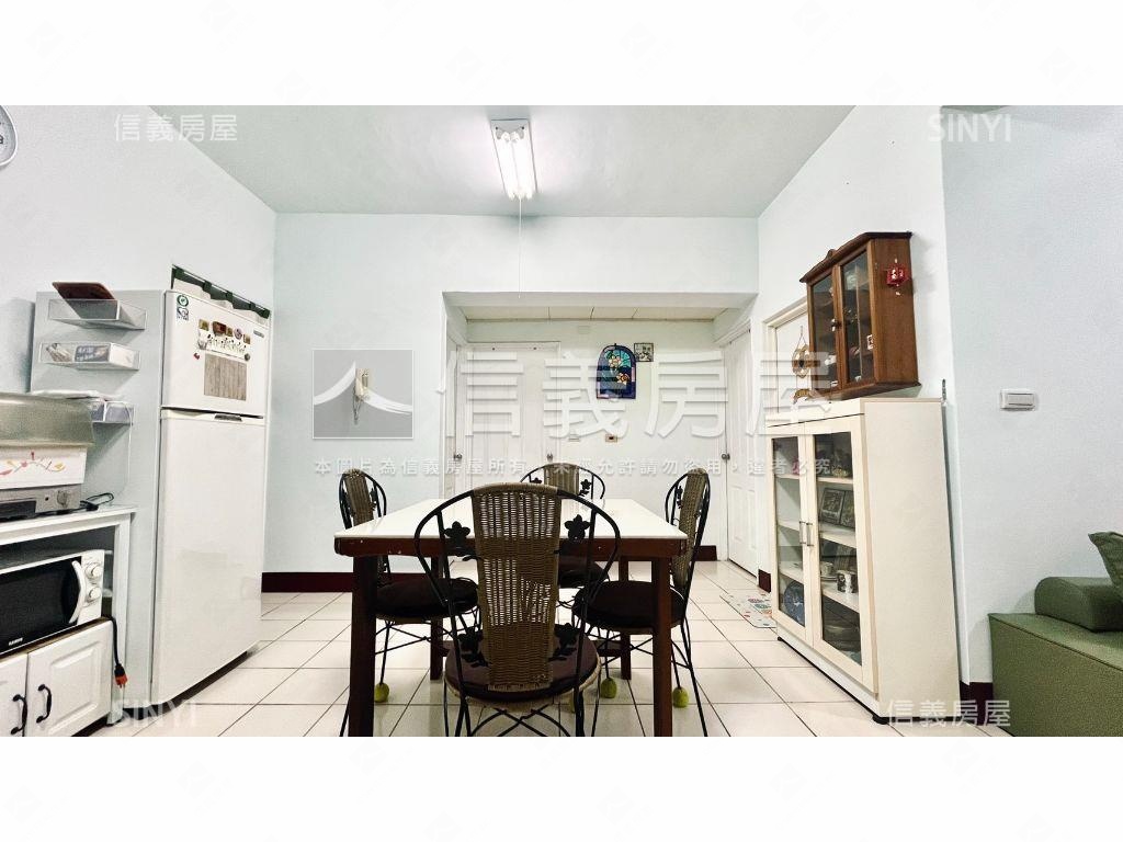 花蓮中正路電梯良品３房房屋室內格局與周邊環境