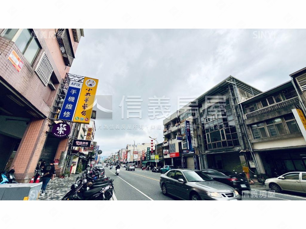 花蓮中正路電梯良品３房房屋室內格局與周邊環境