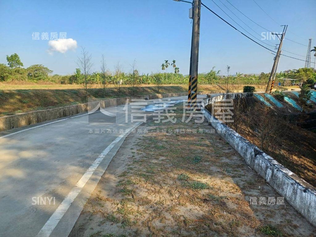 左鎮快樂農地Ⅱ房屋室內格局與周邊環境