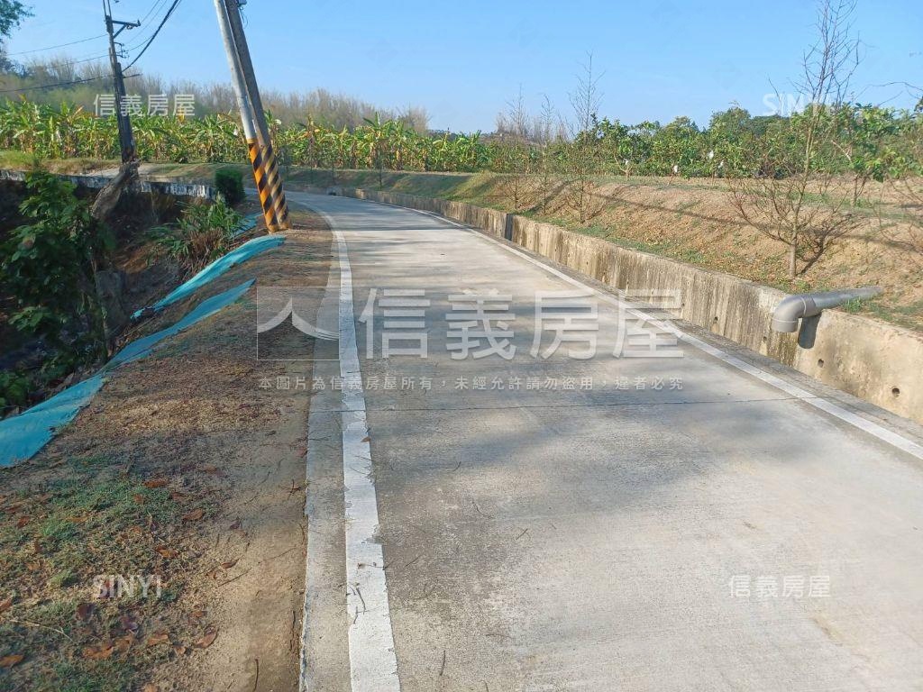 左鎮快樂農地Ⅱ房屋室內格局與周邊環境