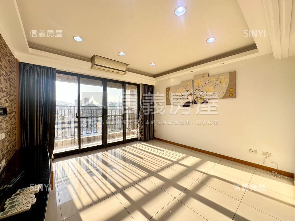 捷運家境高樓肆房車位房屋室內格局與周邊環境