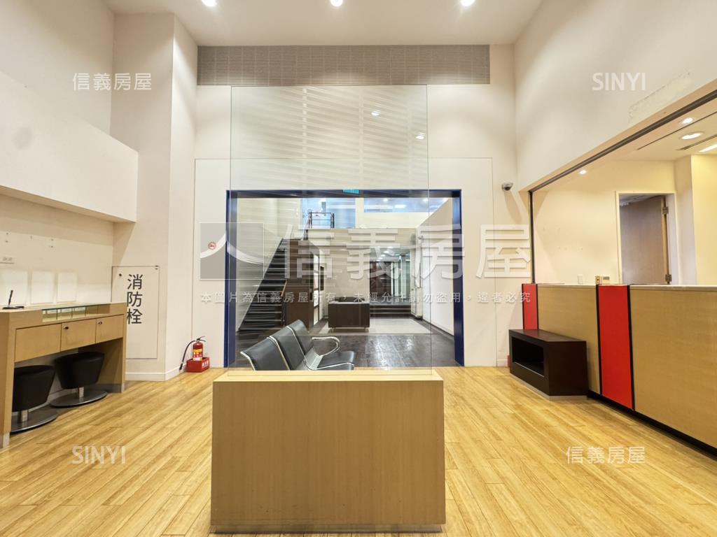 敦化仁愛一線國際大店房屋室內格局與周邊環境