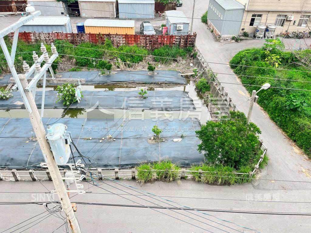 海線鬧中取靜臨路透天房屋室內格局與周邊環境