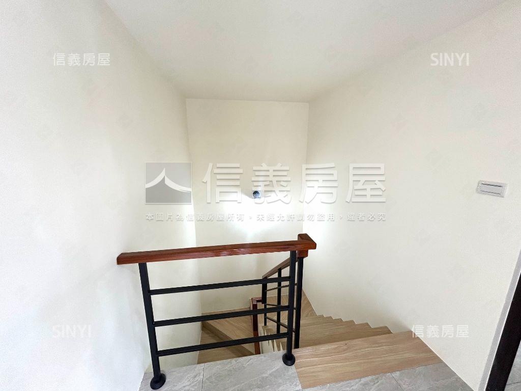 平鎮湧光市場旁透天房屋室內格局與周邊環境