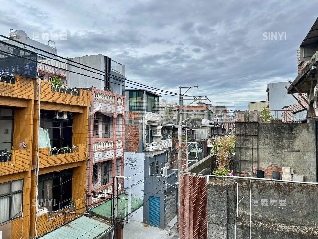 平鎮湧光市場旁透天房屋室內格局與周邊環境