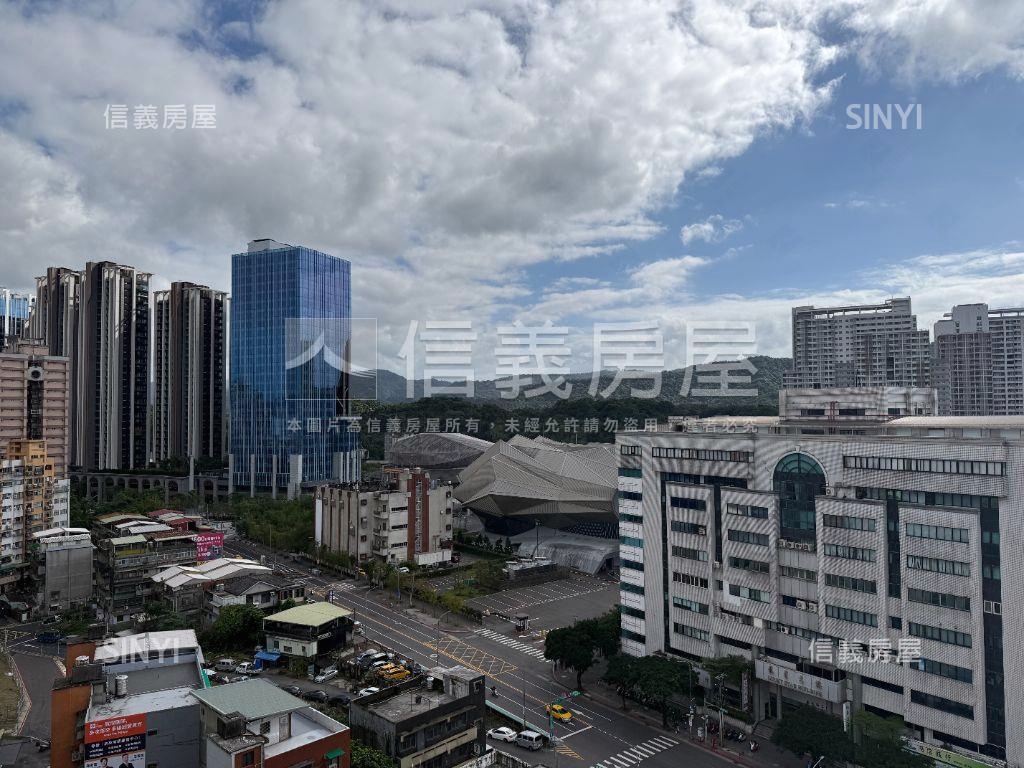 國泰悠陽★三房車位美景戶房屋室內格局與周邊環境