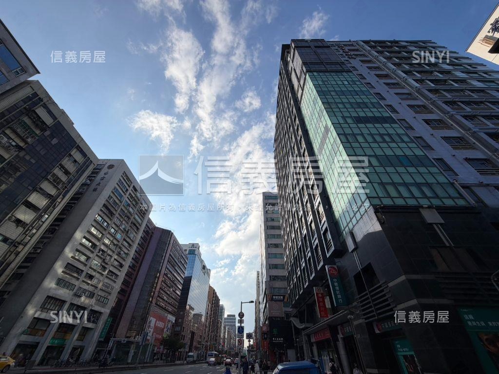 台北摩根《後棟》高樓美景房屋室內格局與周邊環境