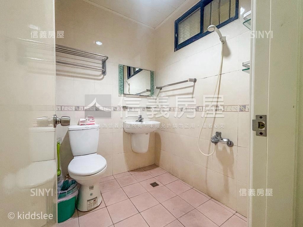 台電公寓二樓小家庭房屋室內格局與周邊環境