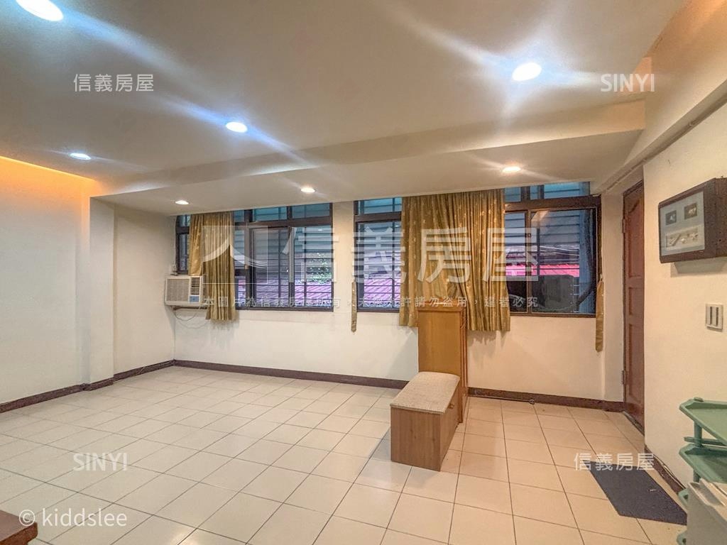 台電公寓二樓小家庭房屋室內格局與周邊環境