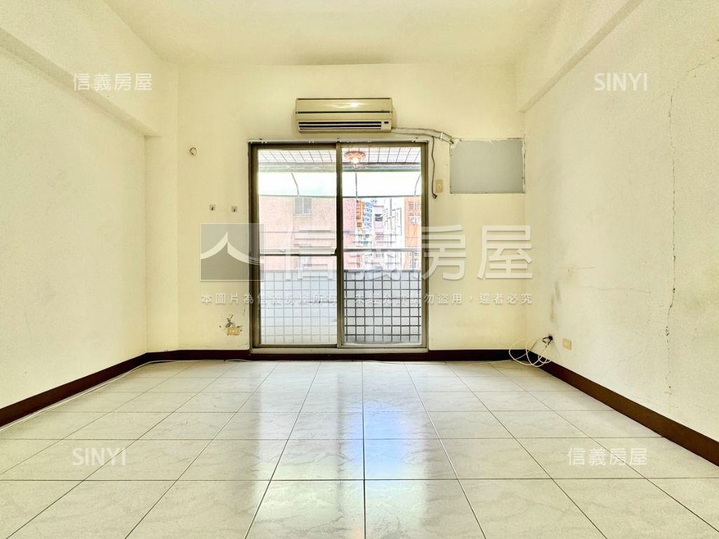 瑞豐商圈三角窗面寬店面房屋室內格局與周邊環境
