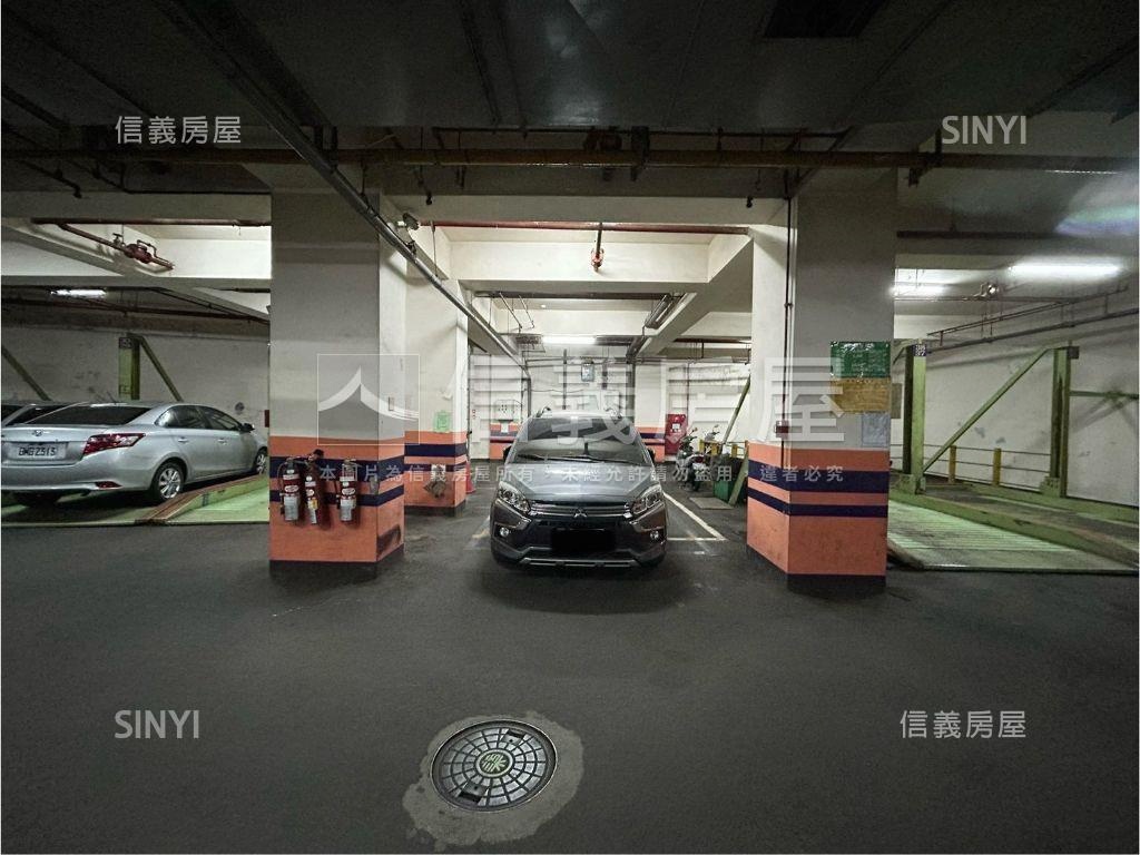 中興商圈３房平車房屋室內格局與周邊環境