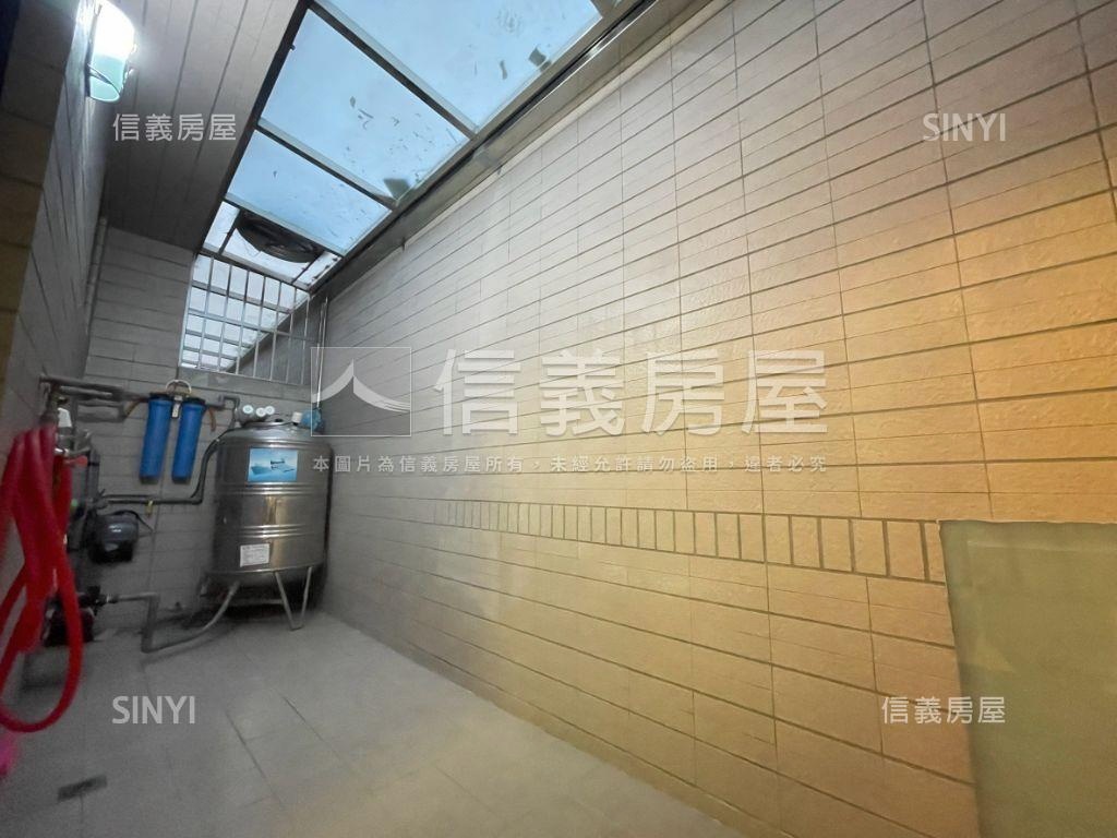沙鹿【富宇首席大郡】別墅房屋室內格局與周邊環境
