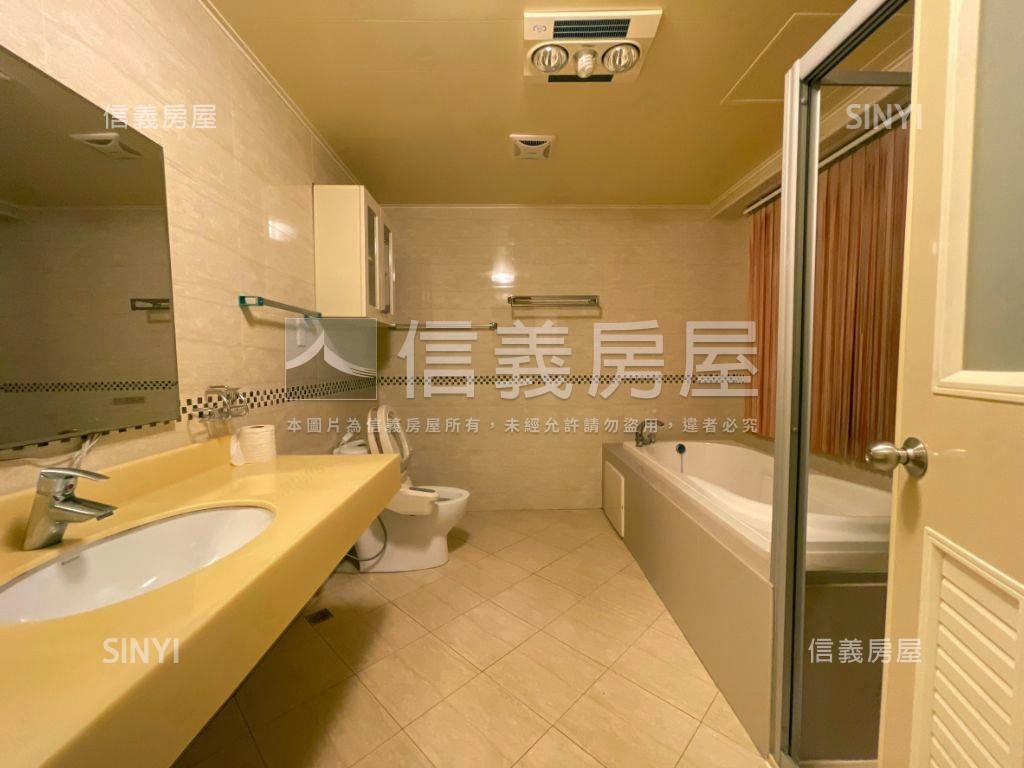 沙鹿【富宇首席大郡】別墅房屋室內格局與周邊環境