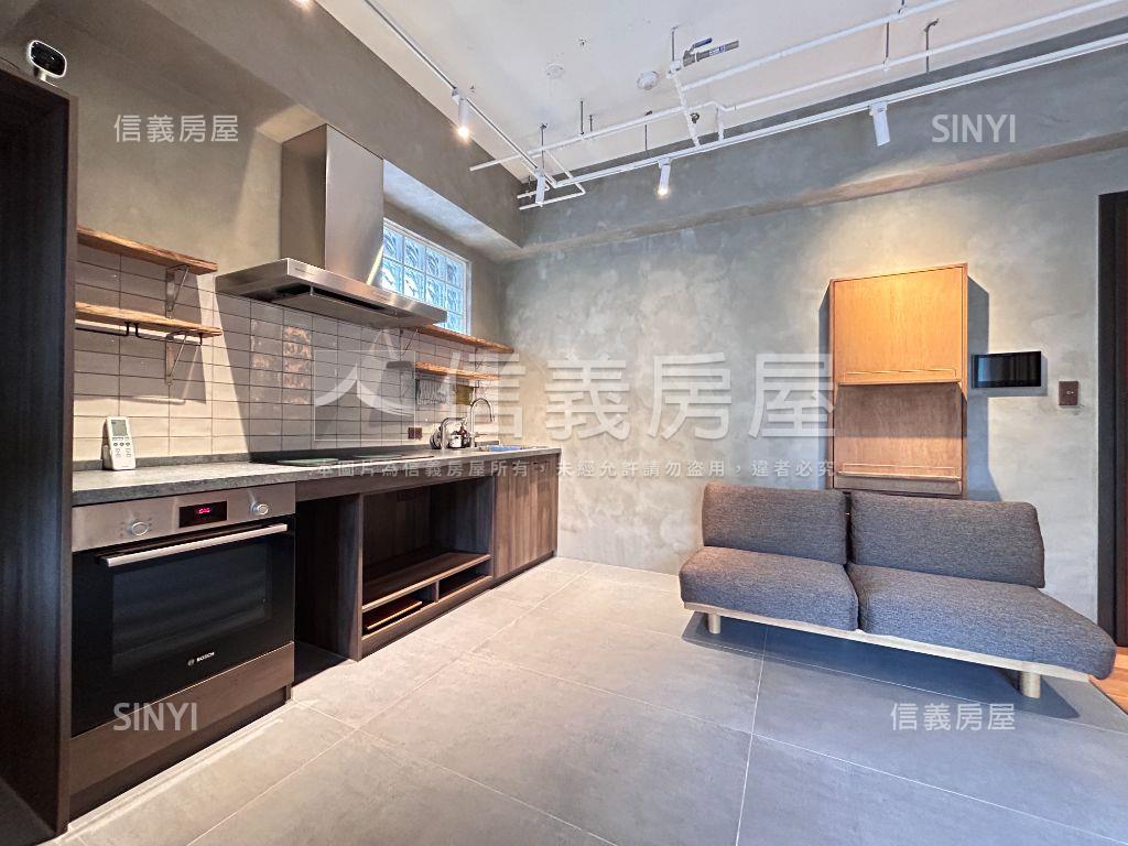 政大爵鼎愜意綠景露臺戶房屋室內格局與周邊環境