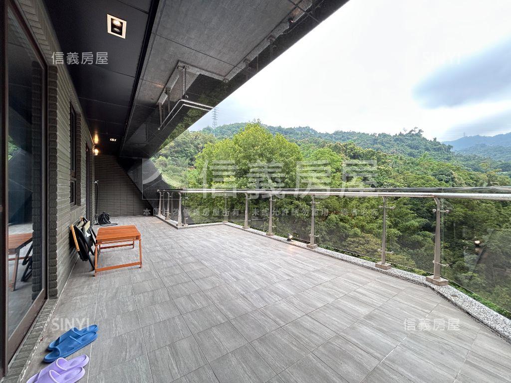 政大爵鼎愜意綠景露臺戶房屋室內格局與周邊環境