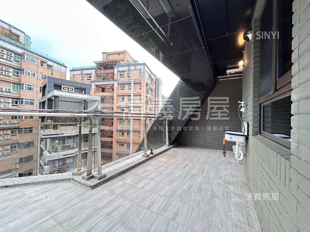 政大爵鼎愜意綠景露臺戶房屋室內格局與周邊環境