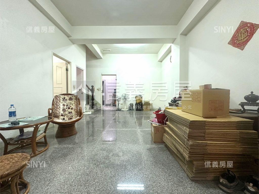 近崇德商圈大地坪透天房屋室內格局與周邊環境