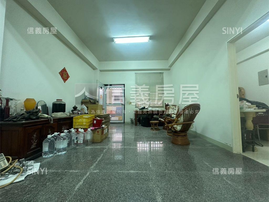 近崇德商圈大地坪透天房屋室內格局與周邊環境