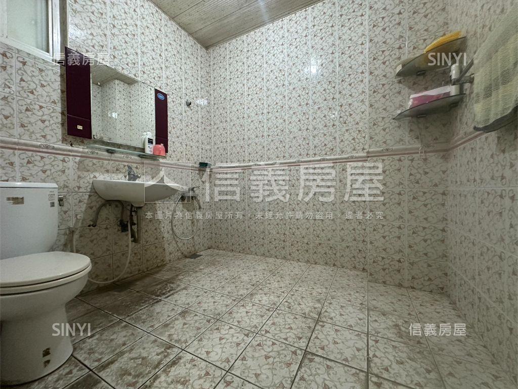 近東區｜大地坪透天美宅房屋室內格局與周邊環境