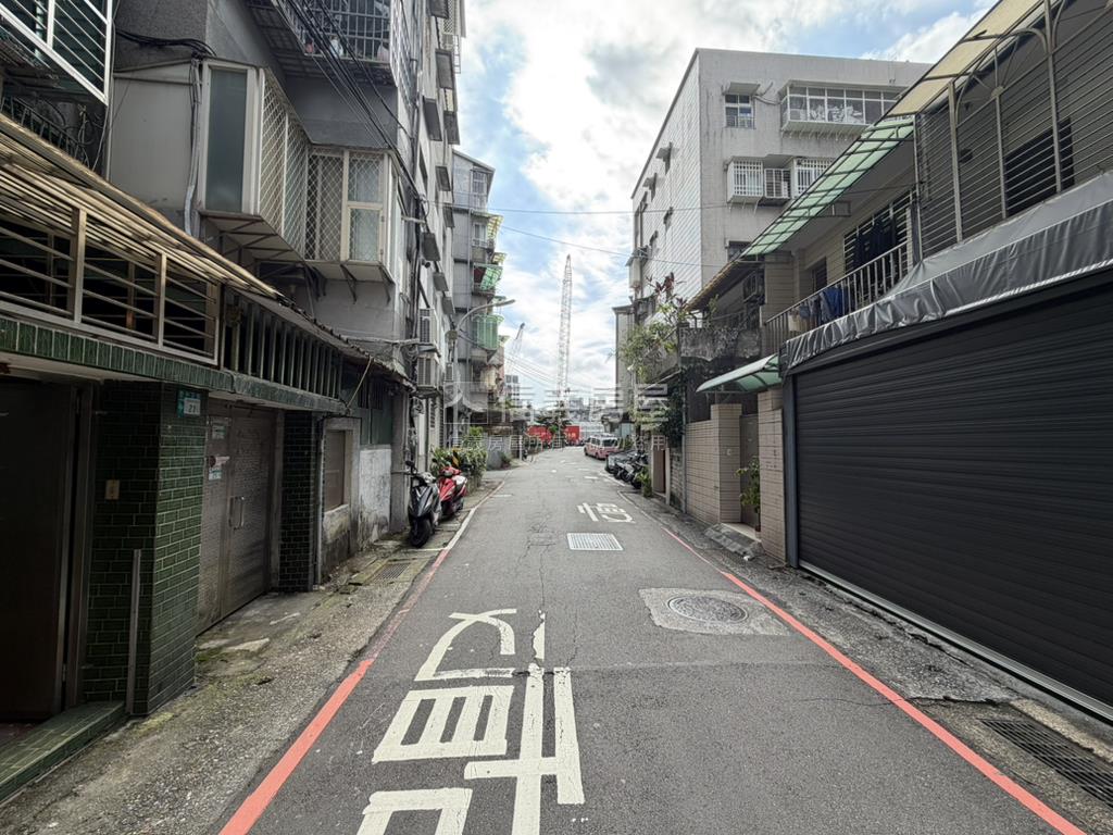 永和國小邊間一樓房屋室內格局與周邊環境