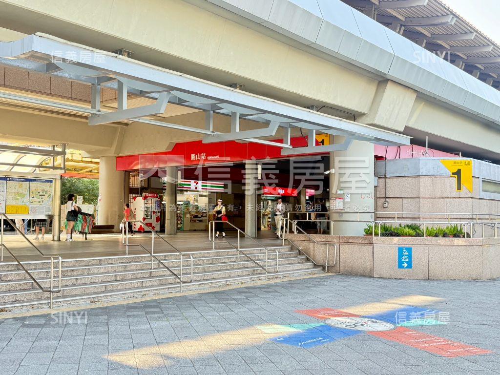 稀有捷運圓山敦美苑帶坡平房屋室內格局與周邊環境