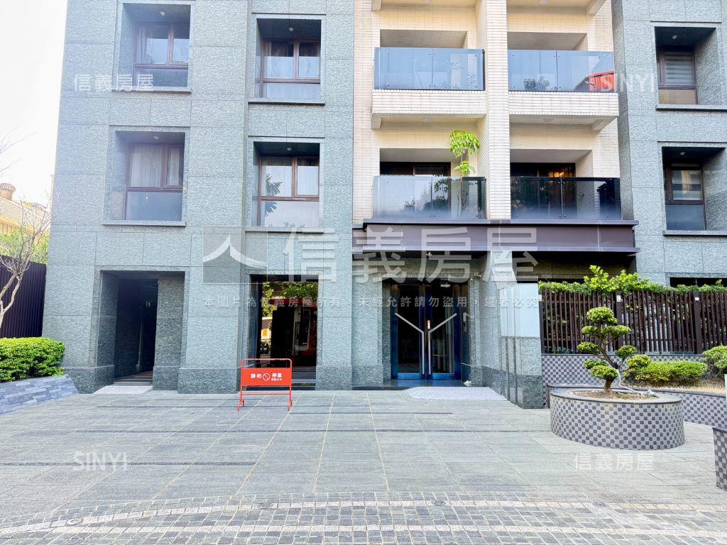 稀有捷運圓山敦美苑帶坡平房屋室內格局與周邊環境